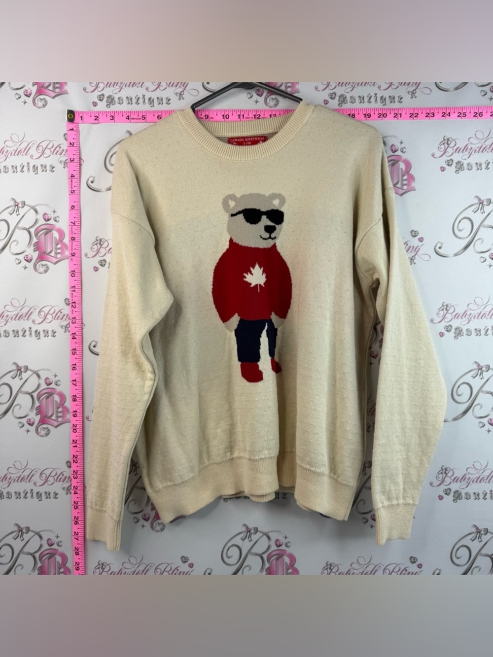 Canada knit wear polar bear Crewneck Sweater Red Bear Motif Cream Based Coloured
